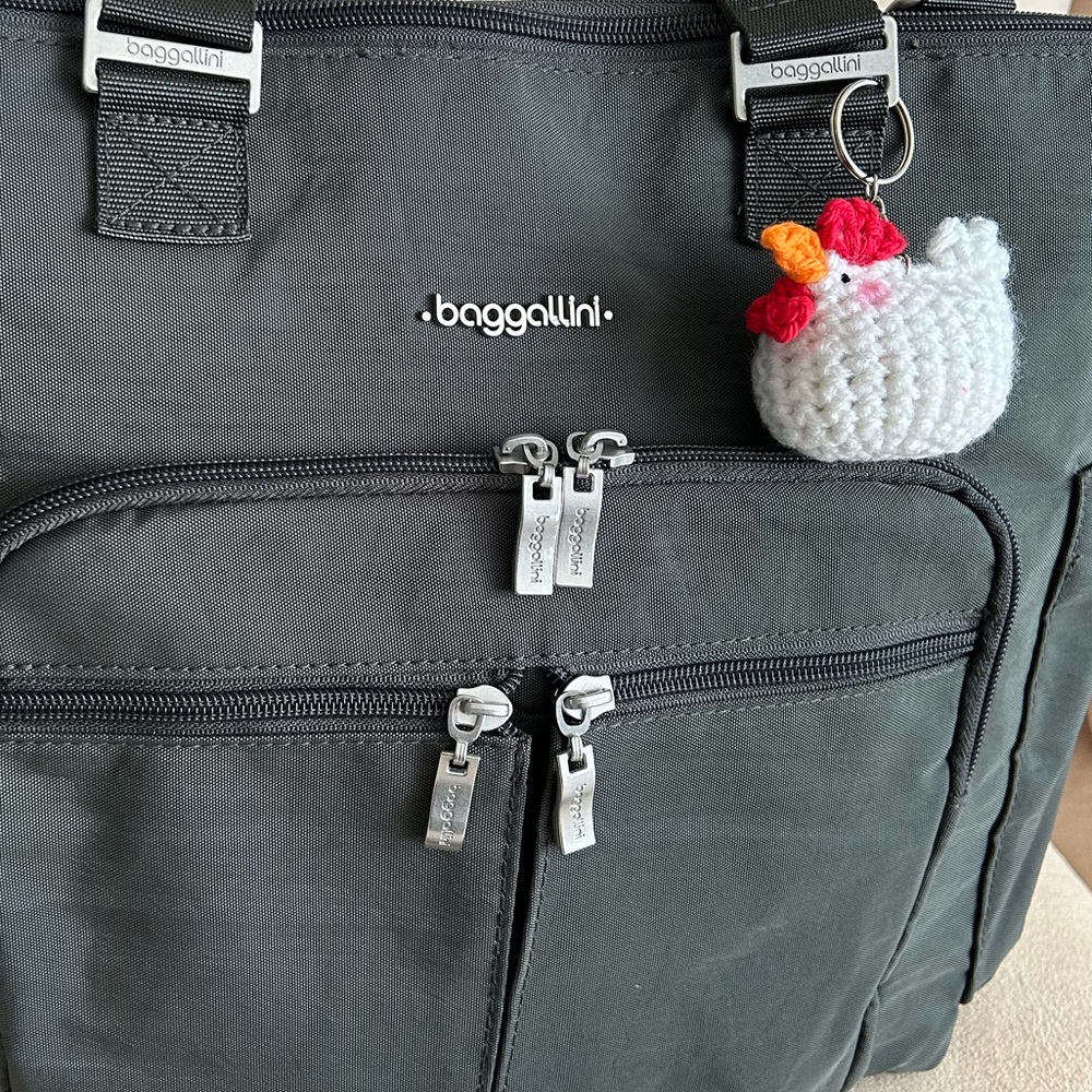 Baggallini Versatile Convertible Work, Travel Bag… - image 8